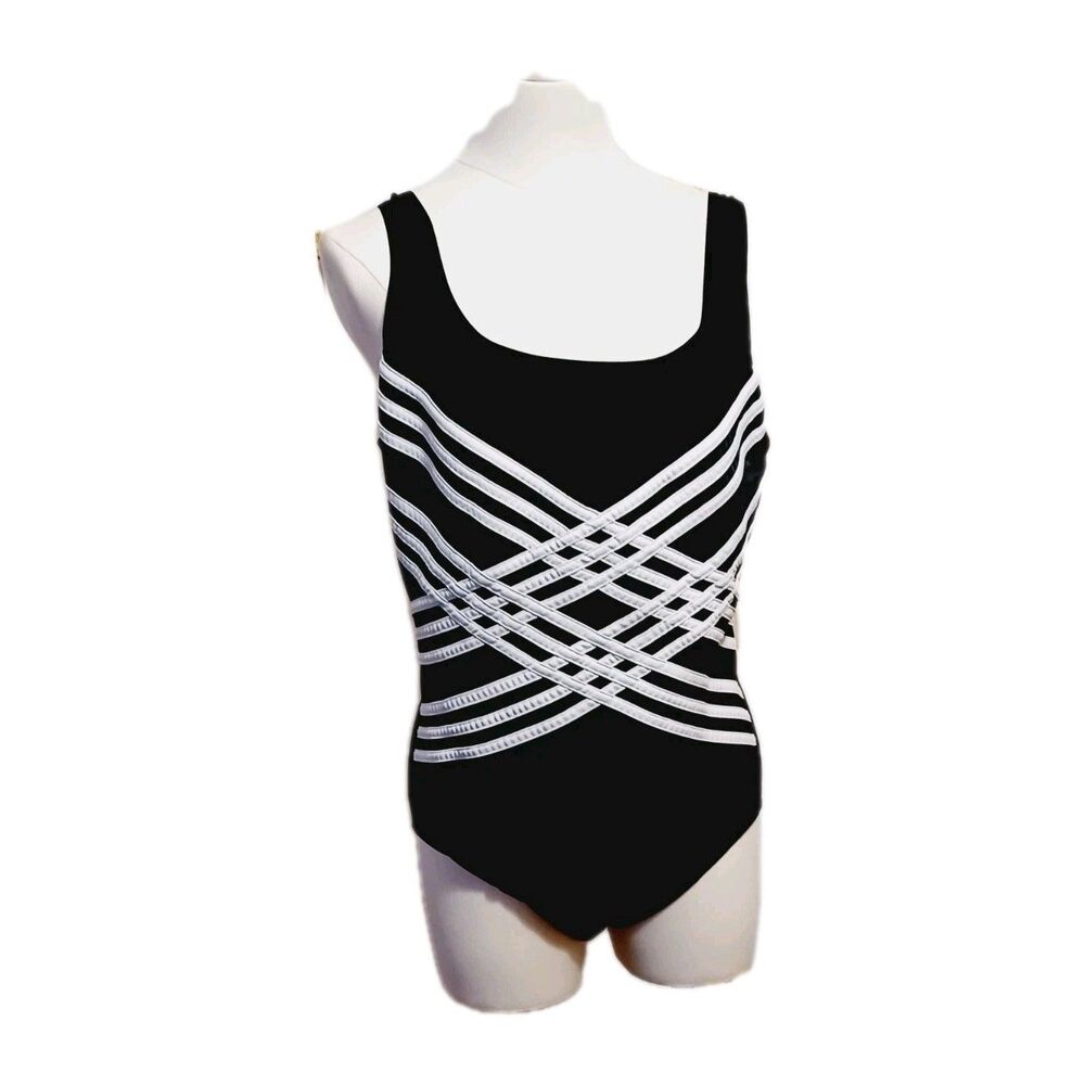 Longitude Women's B/W Block It Up With Power Net 1-PC swimsuit 18